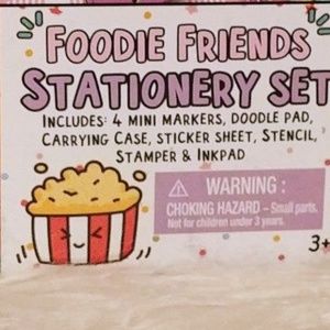 Foodie Friends Stationery Set